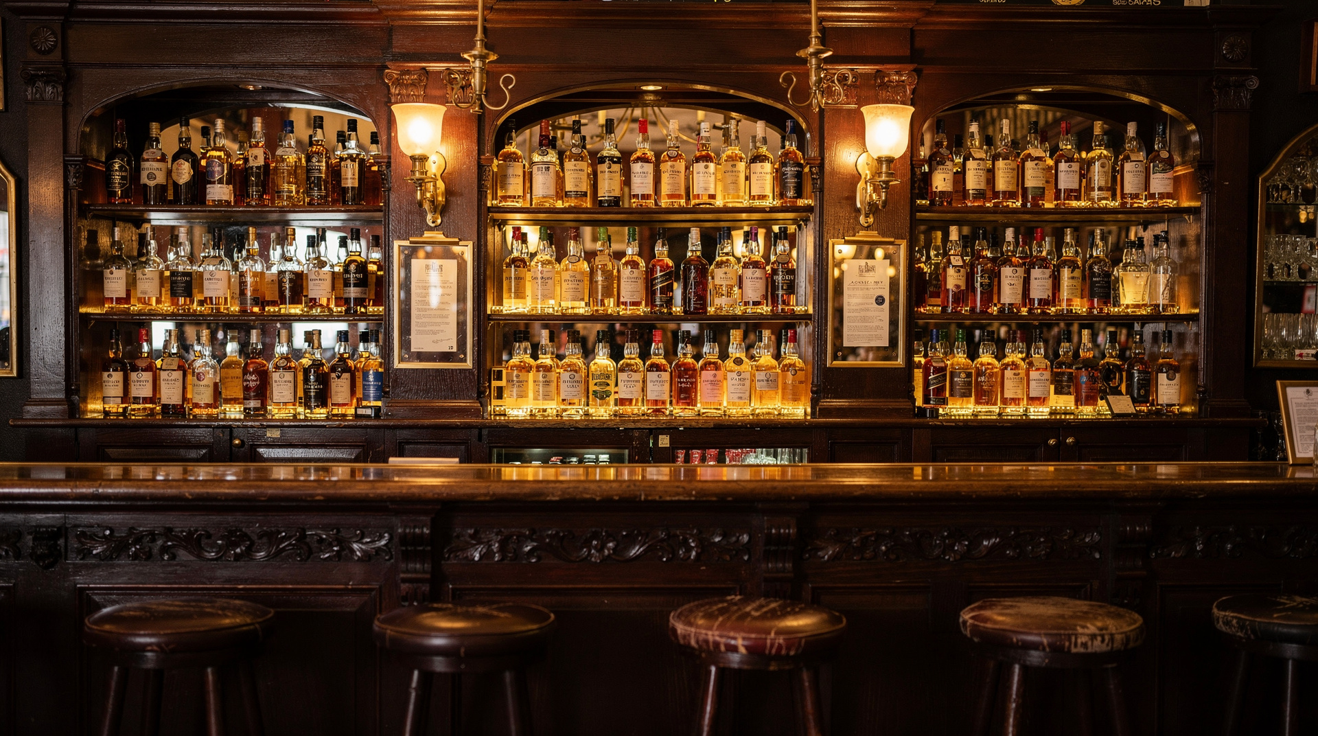 Die besten Bars in Edinburgh: Wo man wirklich trinkt