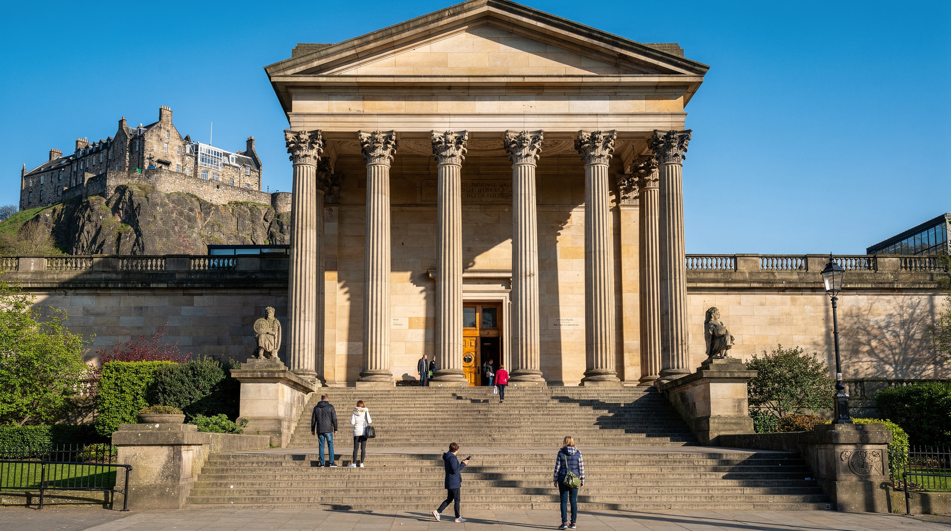 Edimburgo para amantes del arte: galerías, estudios y el circuito cultural completo — Edimburgo tiene cuatro galerías nacionales gratuitas, una vibrante escena indepe