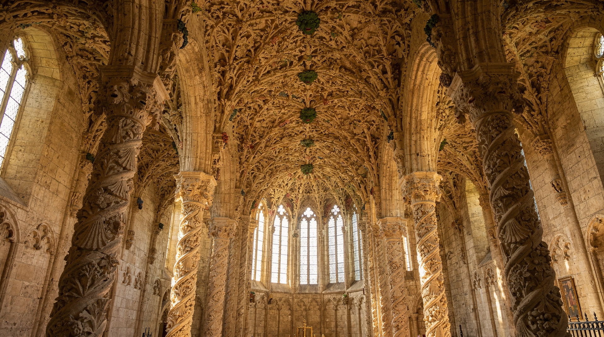 Rosslyn Chapel: Besucherführer und was die Schnitzereien wirklich bedeuten — Besucherführer zur Rosslyn Chapel: mittelalterliche Schnitzereien, Da Vinci Code